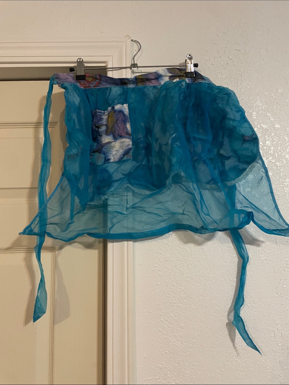 Sheer Turquoise blue reversible apron with pocke